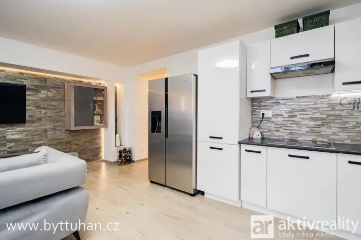 Prodej bytu 3+kk, Tuhaň, 79 m2