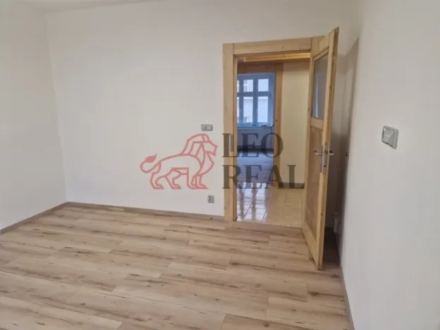 Pronájem bytu 1+1, Děčín - Děčín I-Děčín, Nerudova, 42 m2