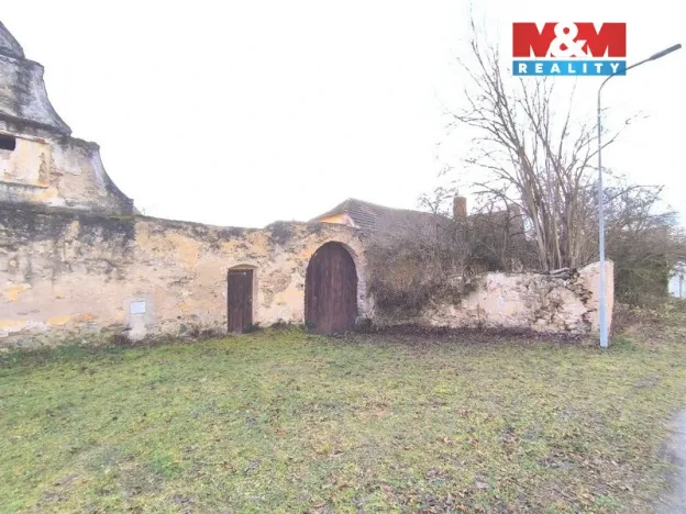 Prodej výrobních prostor, Rovná, 1340 m2