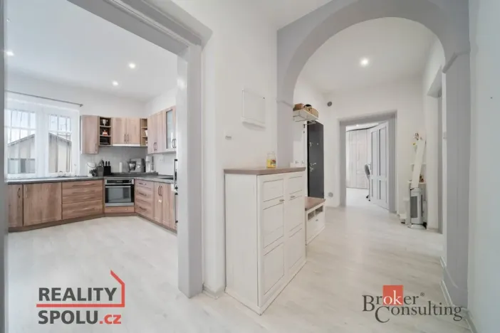 Prodej bytu 3+1, Trutnov - Kryblice, U Kapličky, 121 m2