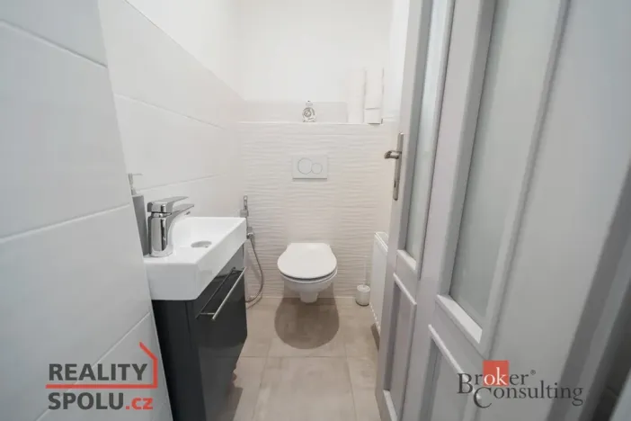 Prodej bytu 3+1, Trutnov - Kryblice, U Kapličky, 121 m2