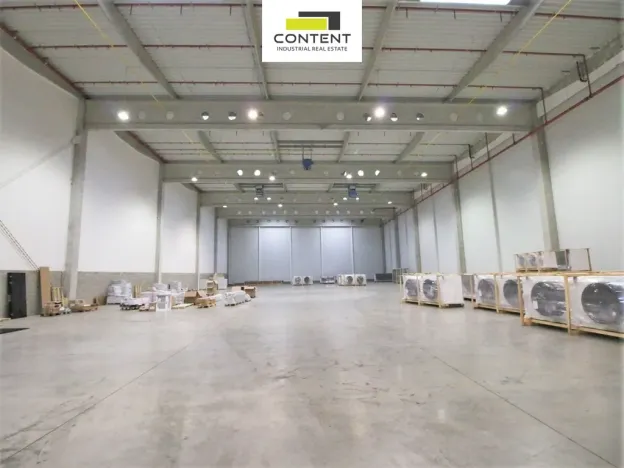 Pronájem skladu, Kozomín, 2157 m2