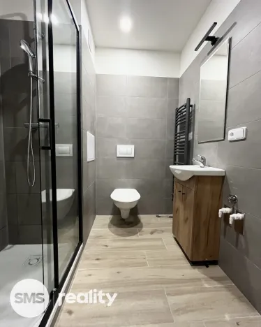 Pronájem bytu 1+1, Opava, Edvarda Beneše, 30 m2