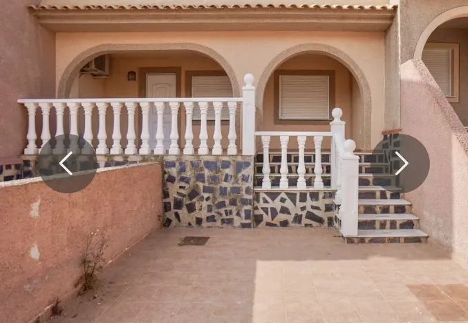 Prodej rodinného domu, Grand Alacant, Santa Pola , Alicante, Costa Blanca, Španělsko, 95 m2