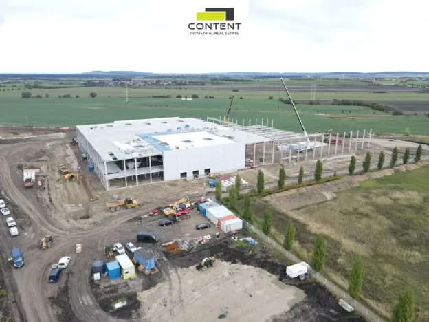 Pronájem výrobních prostor, Ovčáry, 12000 m2