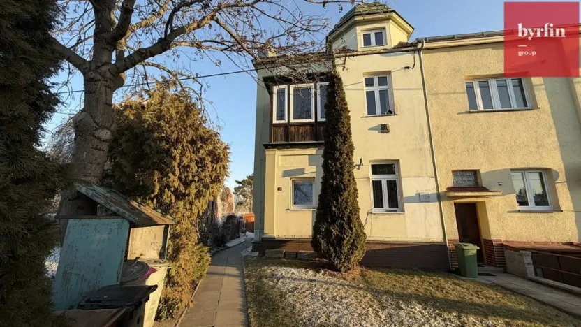 Pronájem bytu 1+1, Opava, Krnovská, 40 m2