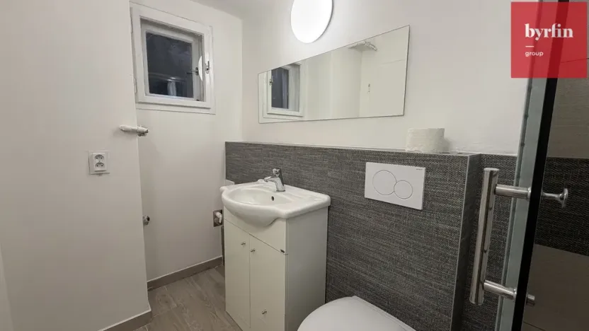 Pronájem bytu 1+1, Opava, Krnovská, 40 m2