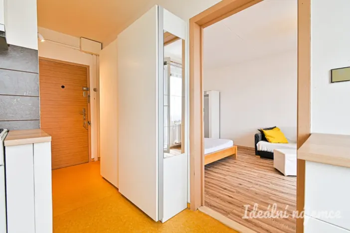 Pronájem bytu 1+1, Brno, Štouračova, 31 m2