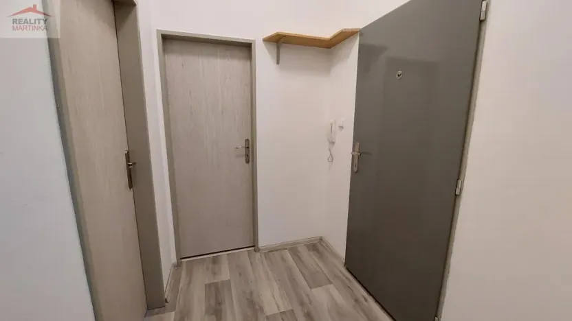 Pronájem bytu 1+kk, Valašské Meziříčí, Husova, 33 m2