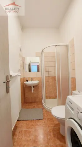 Pronájem bytu 1+kk, Valašské Meziříčí, Husova, 33 m2