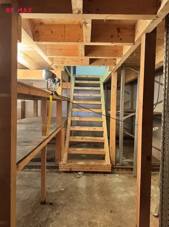 Prodej garáže, Veverská Bítýška, 250 m2