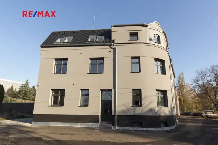 Pronájem bytu 1+kk, Ústí nad Labem, náměstí Prokopa Velikého, 25 m2