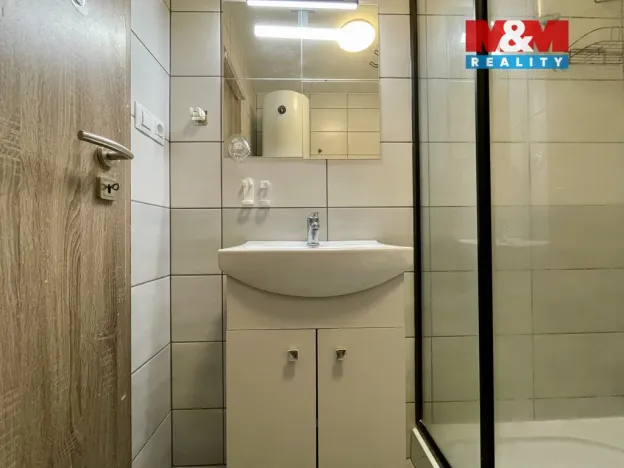 Pronájem bytu 2+kk, Praha - Libuš, U líhní, 22 m2