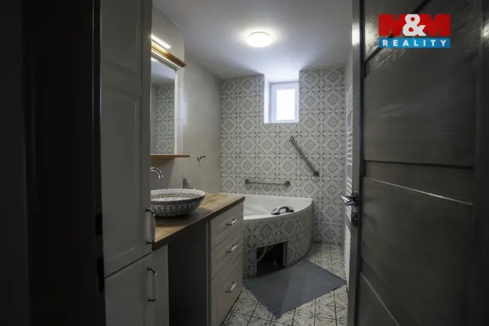 Prodej rodinného domu, Velká nad Veličkou, 194 m2