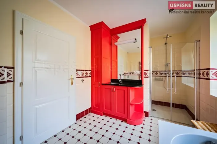 Prodej vily, Praha - Slivenec, Opálová, 282 m2