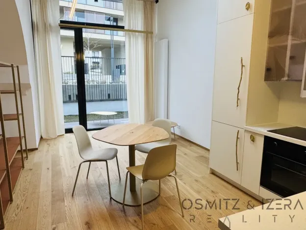 Pronájem bytu 2+kk, Praha - Nusle, Vrtbova, 49 m2