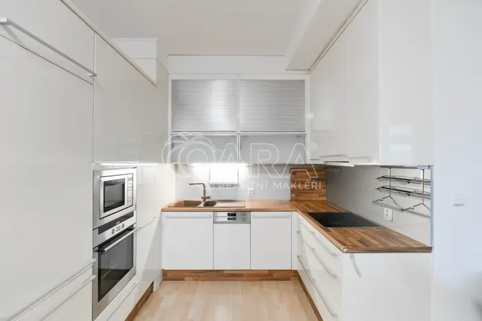 Pronájem bytu 4+kk, Praha - Libeň, Českomoravská, 116 m2