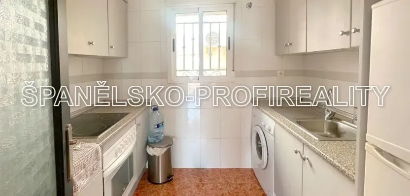 Prodej bytu 3+1, Alicante, Španělsko, 70 m2