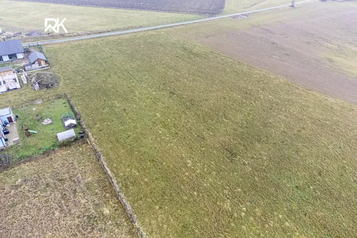 Prodej pozemku pro bydlení, Uhersko, 944 m2