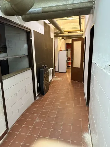 Pronájem restaurace, Praha - Nové Město, Tyršova, 200 m2