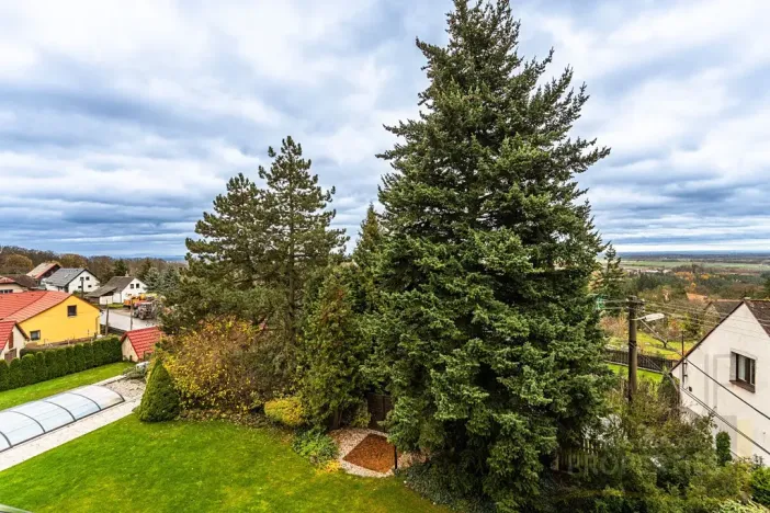 Prodej rodinného domu, Nosálov, 300 m2