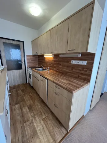 Pronájem bytu 3+1, Olomouc - Holice, Náves Svobody, 73 m2