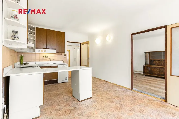 Prodej bytu 4+1, Praha - Malá Strana, Valdštejnská, 117 m2