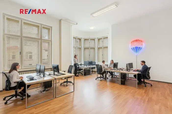 Prodej vily, Jablonec nad Nisou, 28. října, 600 m2