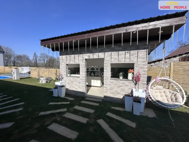 Prodej rodinného domu, Rostoklaty - Nová Ves II, 166 m2