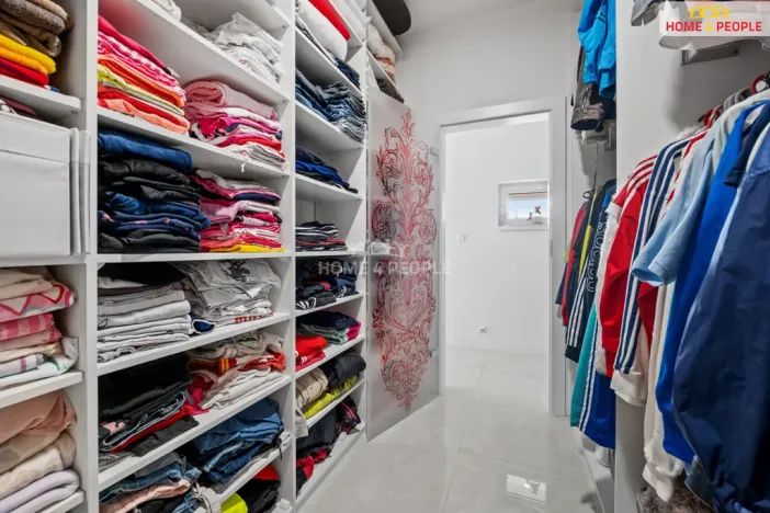 Prodej rodinného domu, Rostoklaty - Nová Ves II, 166 m2