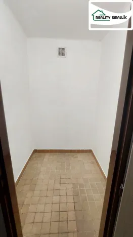 Pronájem bytu 2+1, Cheb, Komenského, 75 m2