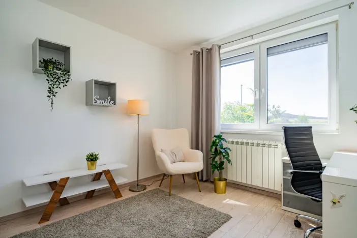 Prodej rodinného domu, Praha - Cholupice, Lhenická, 109 m2