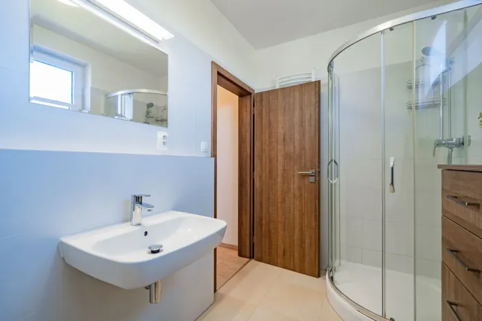 Prodej rodinného domu, Praha - Cholupice, Lhenická, 109 m2