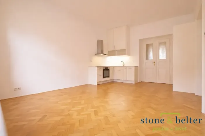 Pronájem bytu 3+kk, Praha - Vinohrady, Varšavská, 76 m2