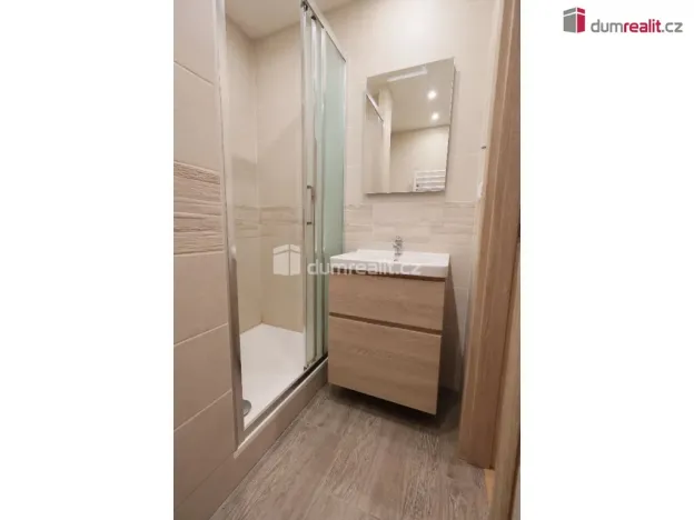 Pronájem bytu 2+kk, Praha - Michle, Podle Kačerova, 41 m2