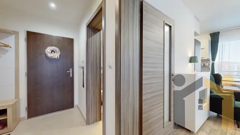 Prodej bytu 2+kk, Praha - Letňany, Hlučkova, 63 m2