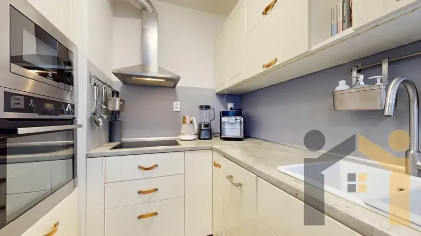 Prodej bytu 2+kk, Praha - Letňany, Hlučkova, 63 m2