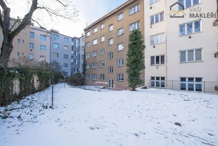 Prodej bytu 2+1, Praha - Vysočany, Nemocniční, 70 m2