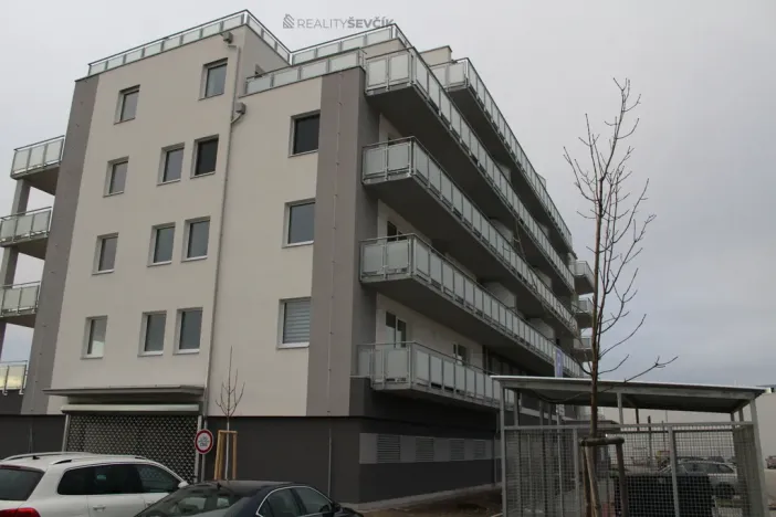Pronájem bytu 2+kk, České Budějovice - České Budějovice 2, Plukovníka Malého, 51 m2