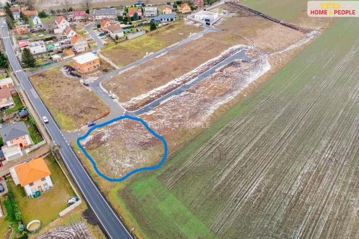 Prodej pozemku pro bydlení, Veleň, Sněžná, 1000 m2