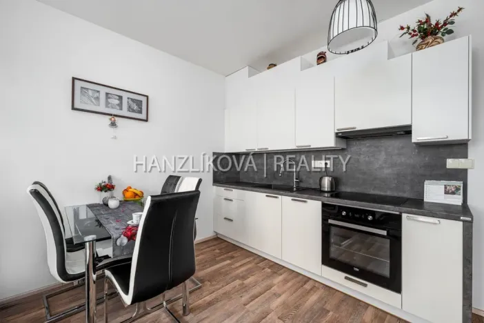 Prodej bytu 2+kk, České Budějovice - České Budějovice 2, Husova tř., 50 m2