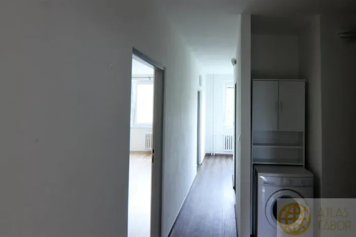 Pronájem bytu 2+1, Tábor, Pražského povstání, 61 m2