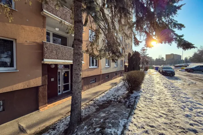 Prodej bytu 2+1, Chomutov, Zahradní, 53 m2