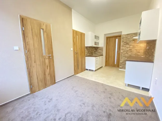 Pronájem bytu 2+kk, Jaroměř - Pražské Předměstí, Královédvorská, 41 m2