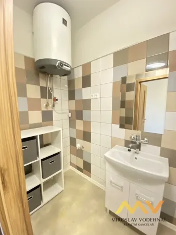 Pronájem bytu 2+kk, Jaroměř - Pražské Předměstí, Královédvorská, 41 m2