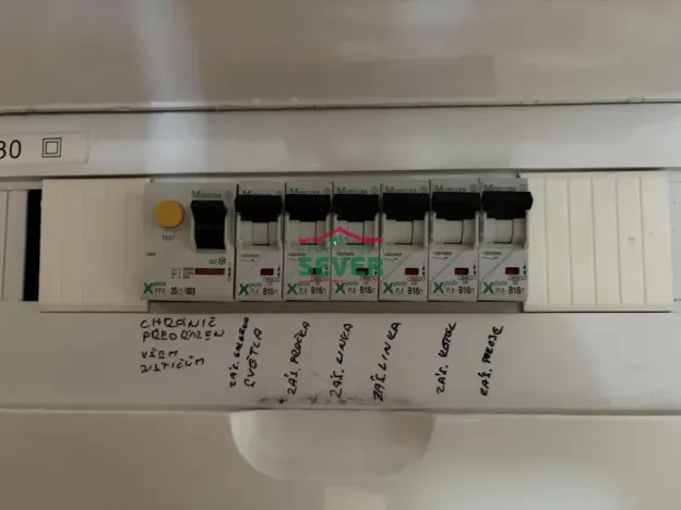 Prodej bytu 2+1, Teplice, Americká, 56 m2