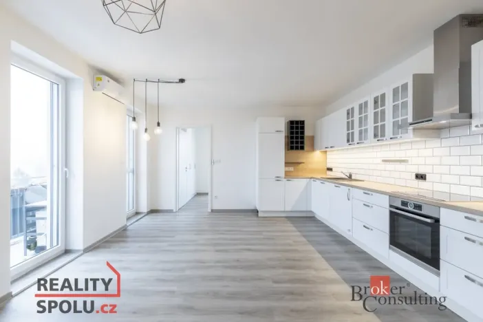 Prodej bytu 3+kk, Velké Pavlovice, Za Dvorem, 73 m2