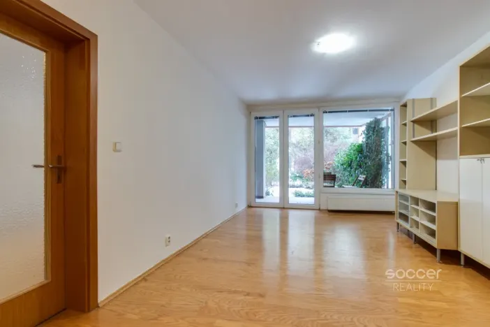 Pronájem bytu 2+kk, Praha - Troja, Vřesová, 58 m2