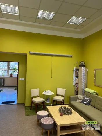 Pronájem kanceláře, Uherské Hradiště, Nádražní, 60 m2