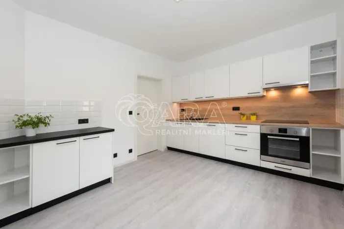 Pronájem bytu 2+kk, Trutnov, 45 m2